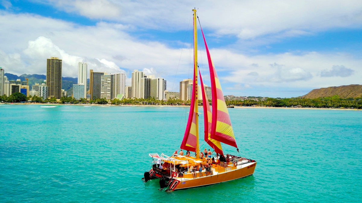 na hoku catamaran accident